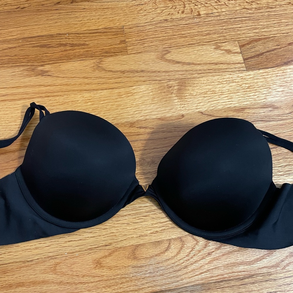 Victoria’s Secret Black Push-up Bra 36C